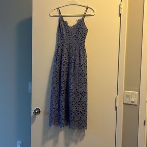 ASTR lace A line midi dress in LILAC… worn TWICE. in great condition!